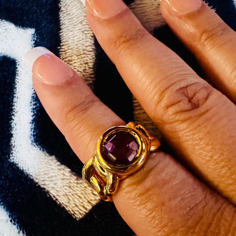Oro Nuovo Faceted Gemstone Ring 14K Gold
Over Resin